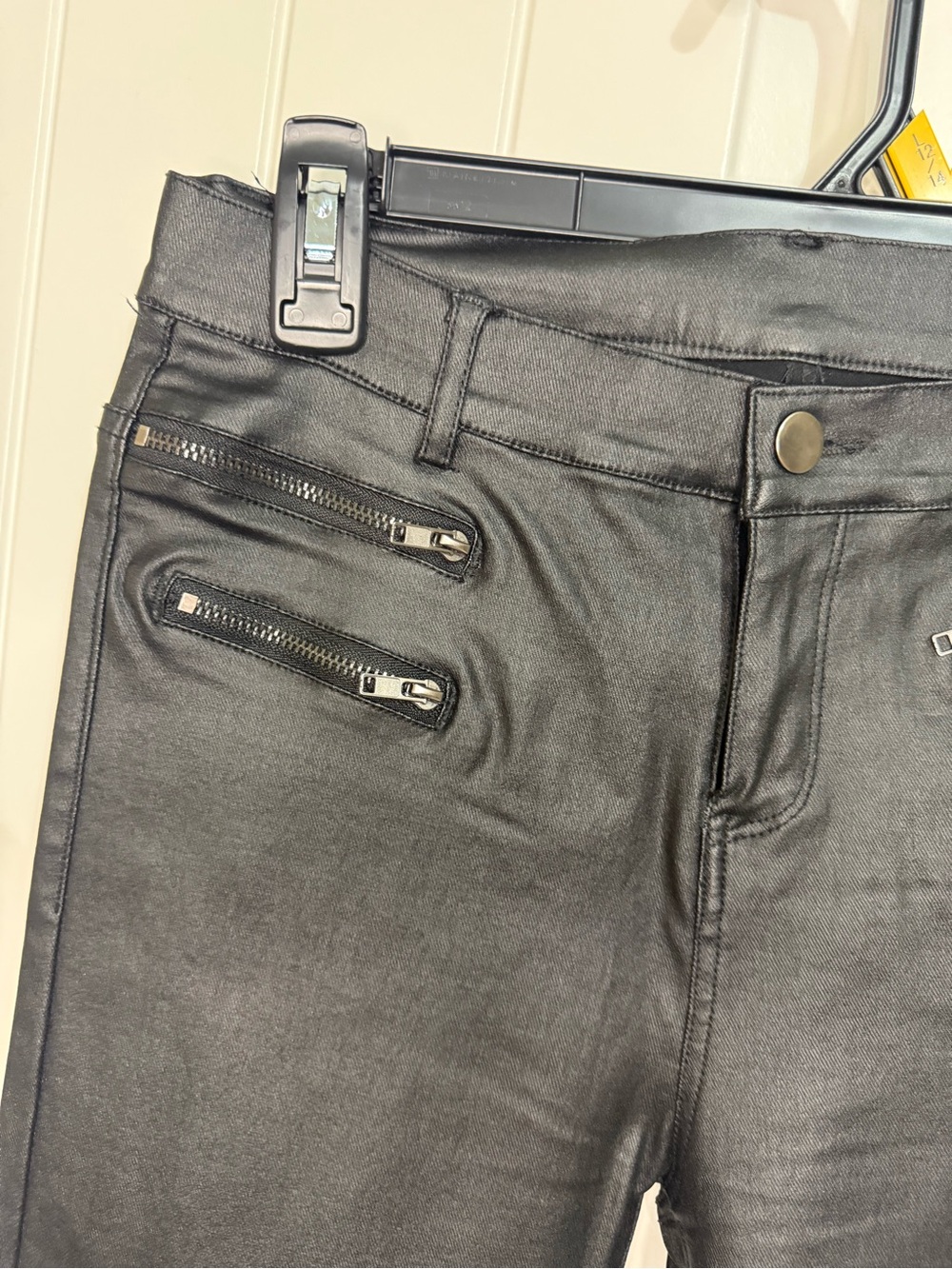 Women's Black Moto Skinny Pants with Zipper Accents - Picture 4 of 10